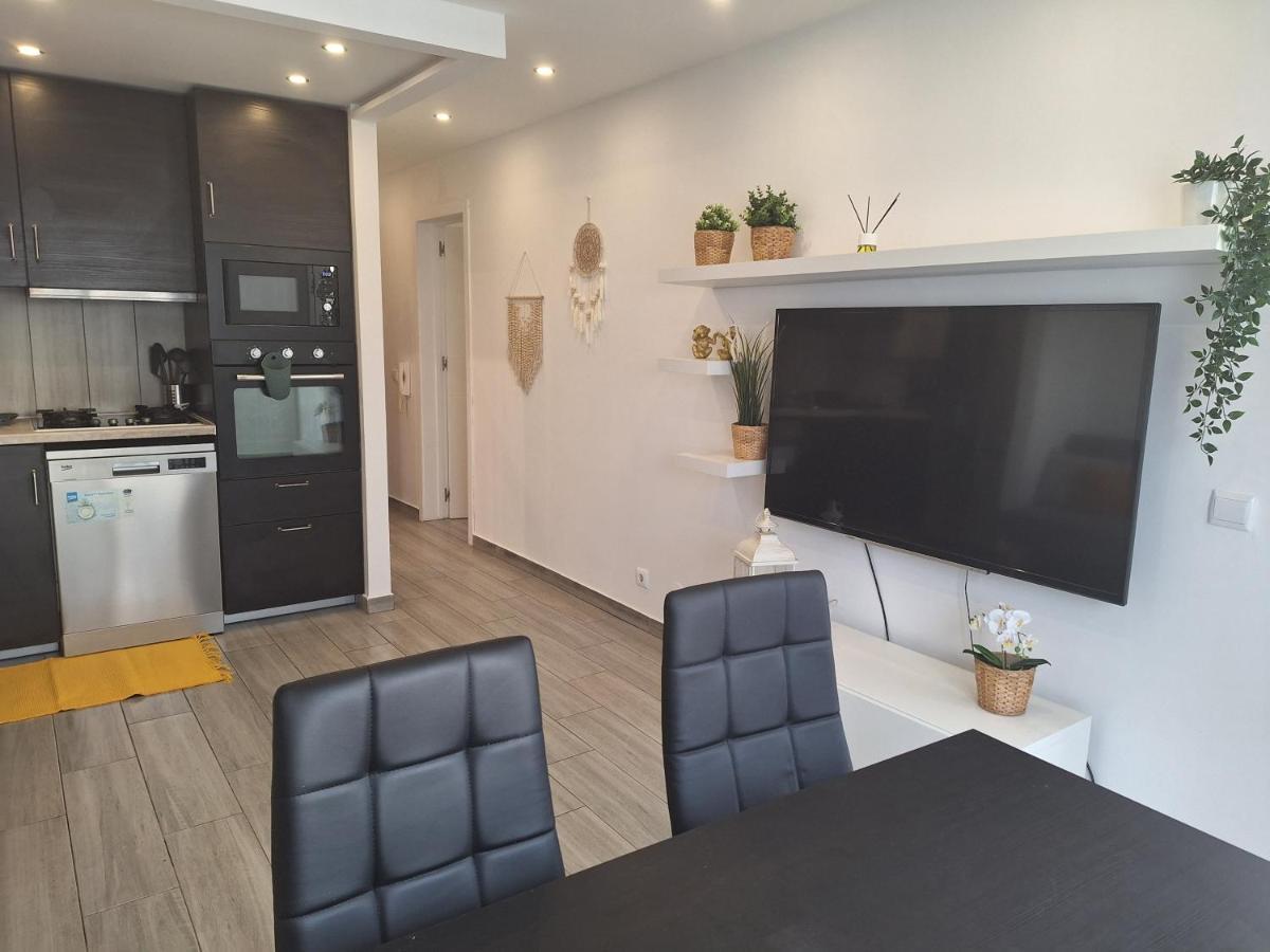 Cool Living Quarteira, 2 Bedroom With Ocean View Luaran gambar